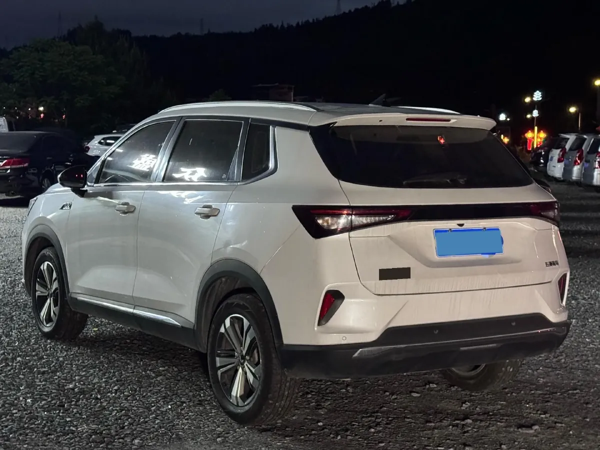 2021 WuLing XingChen 1.5T 147HP L4 6MT,autocango,china used car exporter,china ev exporter,chinese used car exporter,chinese used ev exporter