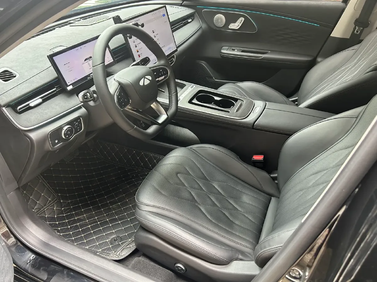 2025 Fulwin FulwinA8L 1.5T 156HP L4 1DHT PHEV 18.67KWH,autocango,china used car exporter,china ev exporter,chinese used car exporter,chinese used ev exporter