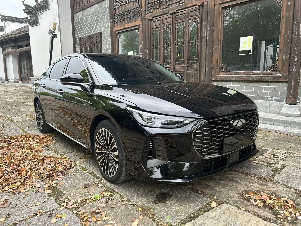 2025 Fulwin FulwinA8L 1.5T 156HP L4 1DHT PHEV 18.67KWH,autocango,china used car exporter,china ev exporter,chinese used car exporter,chinese used ev exporter