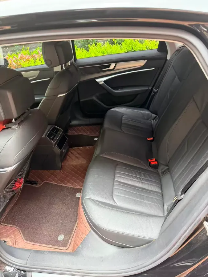 2019 Mercedes-Benz GLC Class 2.0T 245HP L4 9AT,autocango,china used car exporter,china ev exporter,chinese used car exporter,chinese used ev exporter