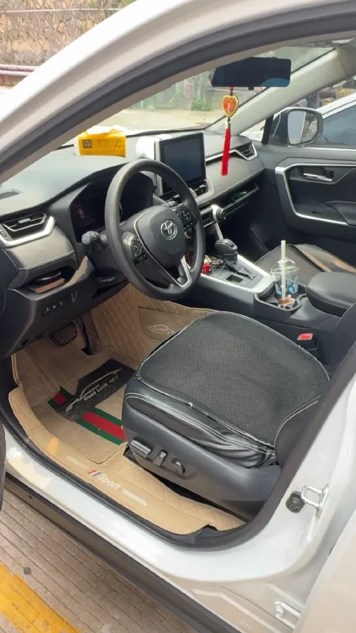 2022 Toyota RAV4 2.5L 178HP L4 E-CVT Hybrid,autocango,china used car exporter,china ev exporter,chinese used car exporter,chinese used ev exporter