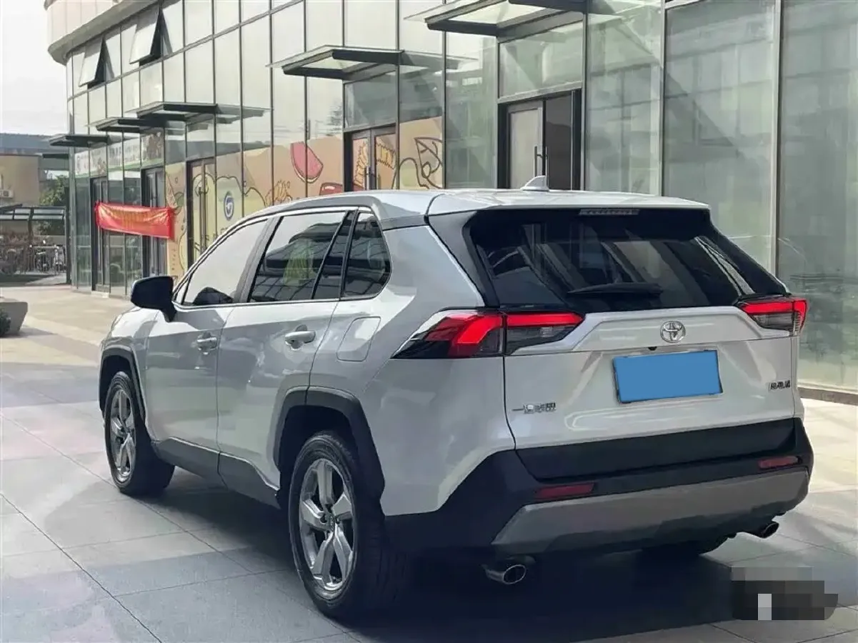 2022 Toyota RAV4 2.5L 178HP L4 E-CVT Hybrid,autocango,china used car exporter,china ev exporter,chinese used car exporter,chinese used ev exporter