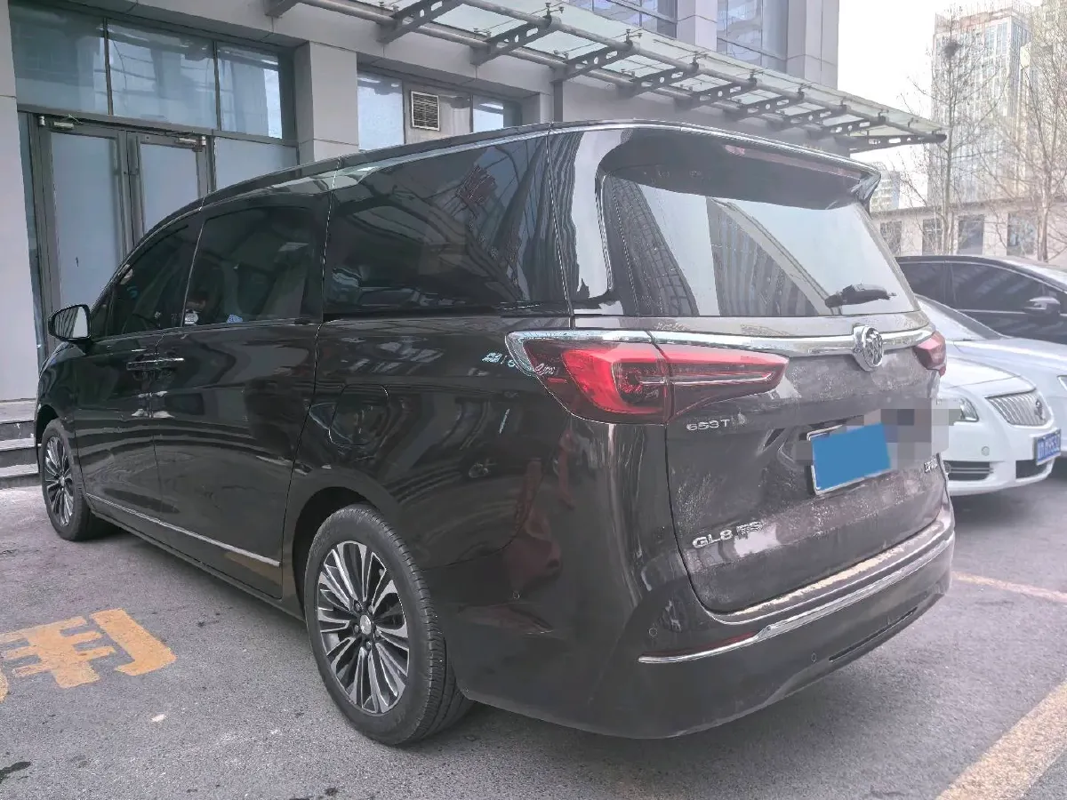 2020 Buick GL8 2.0T 237HP L4 9AT,autocango,china used car exporter,china ev exporter,chinese used car exporter,chinese used ev exporter