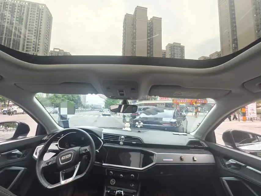 2022 Audi Q3 Sportback 2.0T 186HP L4 7DCT,autocango,china used car exporter,china ev exporter,chinese used car exporter,chinese used ev exporter