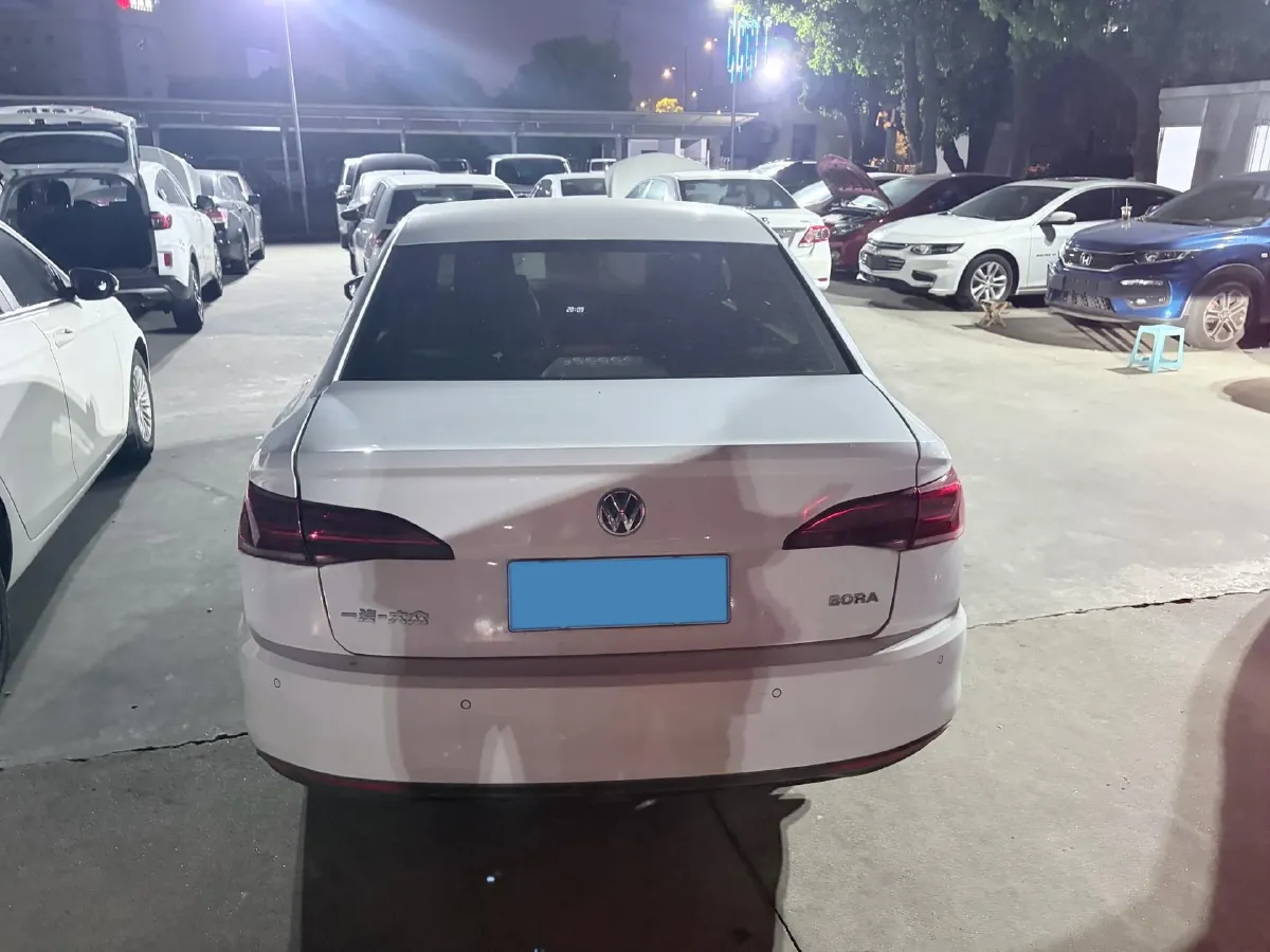 2020 Volkswagen Bora 1.5L 113HP L4 6AT,autocango,china used car exporter,china ev exporter,chinese used car exporter,chinese used ev exporter