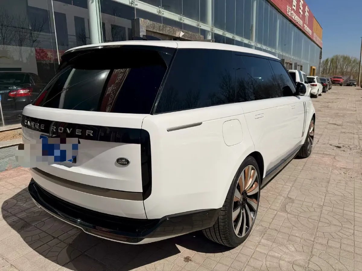 2024 Land Rover Range Rover 3.0T 400HP L6 8AT,autocango,china used car exporter,china ev exporter,chinese used car exporter,chinese used ev exporter