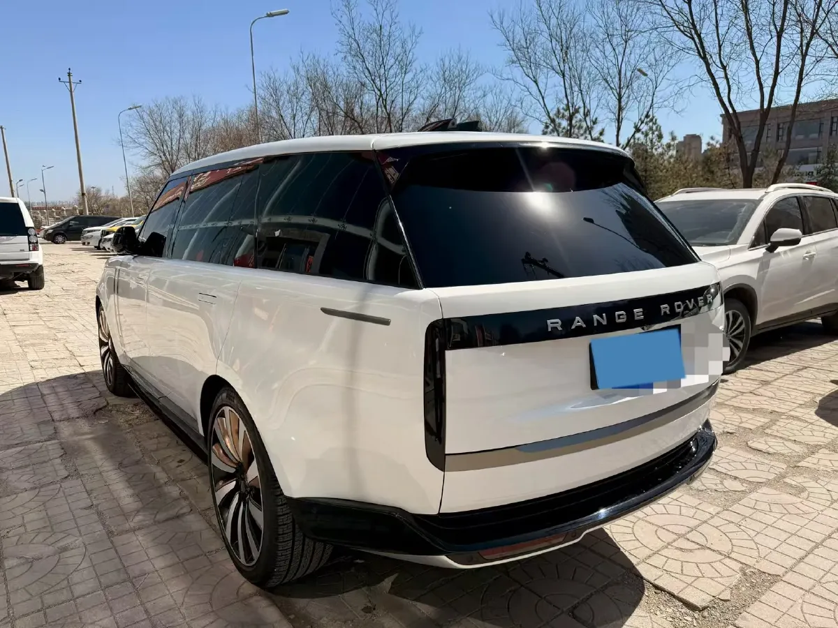 2024 Land Rover Range Rover 3.0T 400HP L6 8AT,autocango,china used car exporter,china ev exporter,chinese used car exporter,chinese used ev exporter