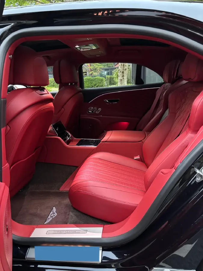 2020 Bentley Flying Spur 6.0T 635HP W12 8DCT,autocango,china used car exporter,china ev exporter,chinese used car exporter,chinese used ev exporter