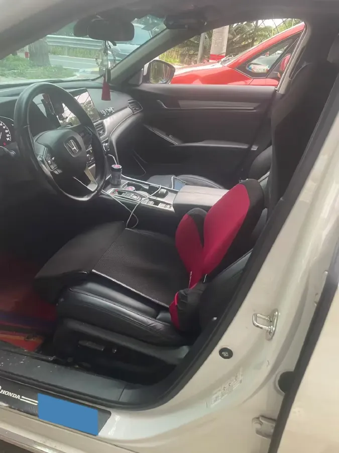 2022 Honda Accord 2.0L 146HP L4 E-CVT Hybrid,autocango,china used car exporter,china ev exporter,chinese used car exporter,chinese used ev exporter