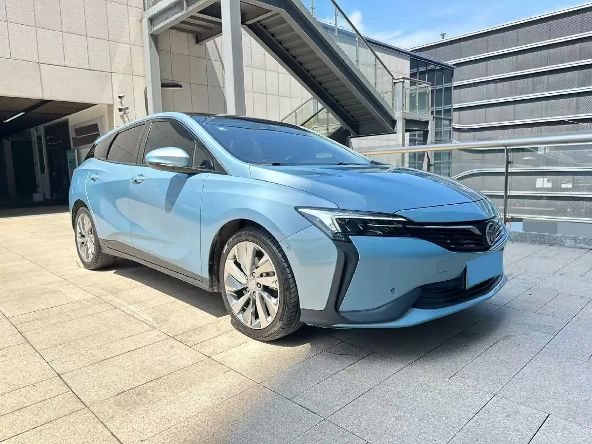 2020 Ford Escape 2.0T 248HP L4 8AT,autocango,china used car exporter,china ev exporter,chinese used car exporter,chinese used ev exporter