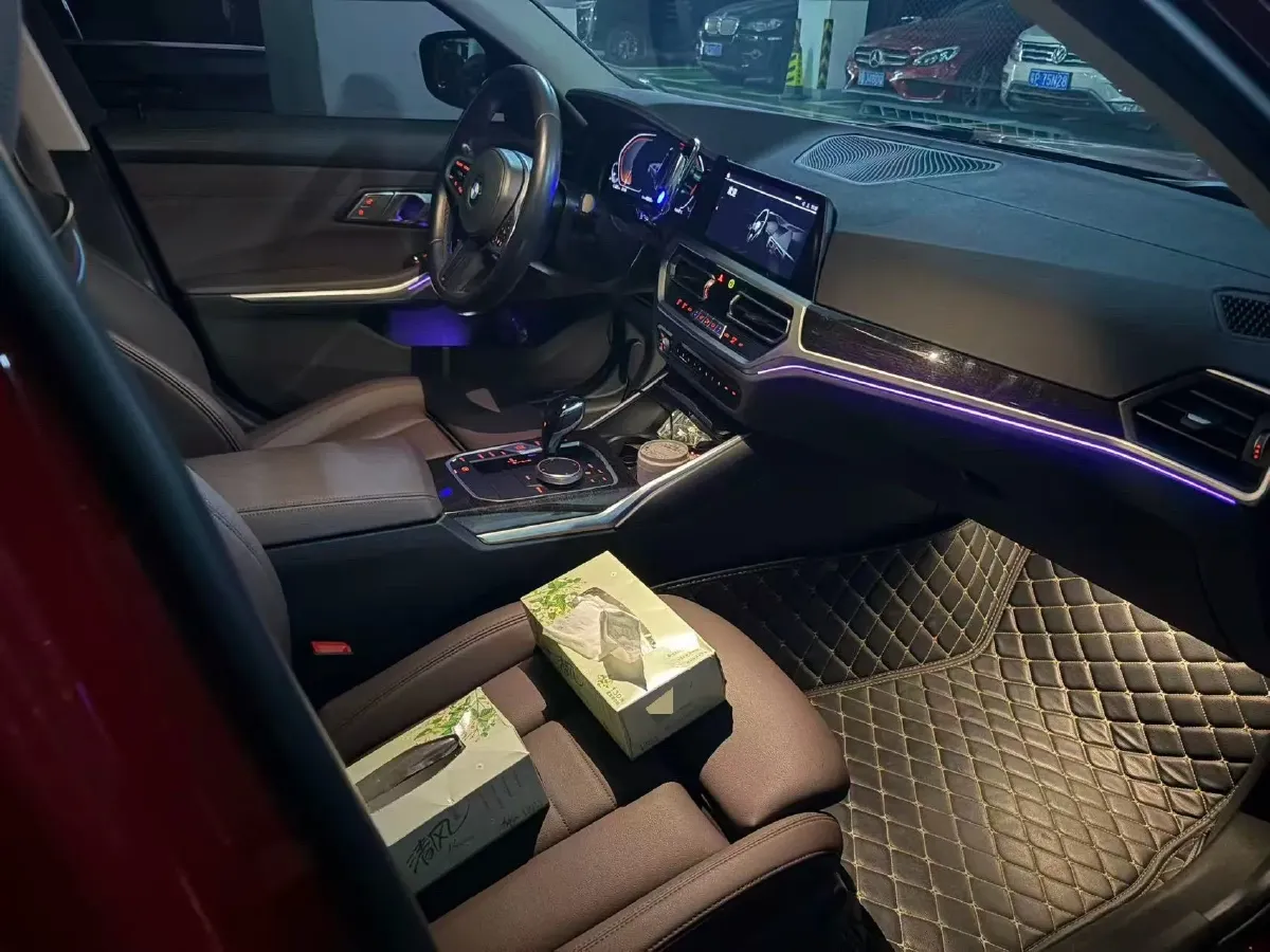 2020 BMW 3 Series 2.0T 184HP L4 8AT,autocango,china used car exporter,china ev exporter,chinese used car exporter,chinese used ev exporter