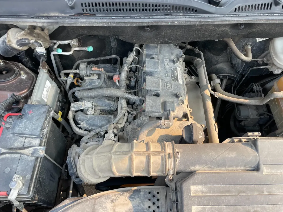 2018 WuLing HongGuang 1.5L 105HP L4 5MT,autocango,china used car exporter,china ev exporter,chinese used car exporter,chinese used ev exporter