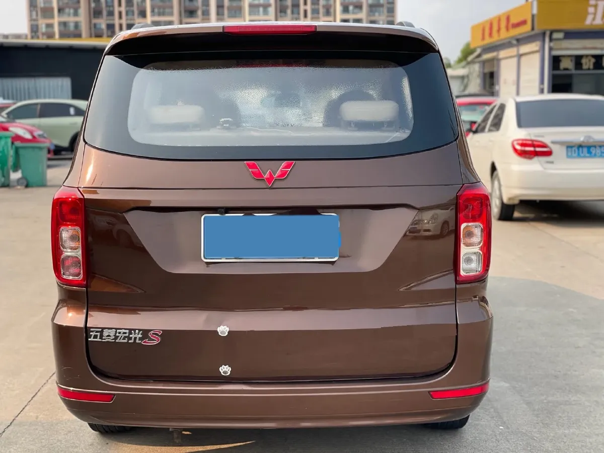 2018 WuLing HongGuang 1.5L 105HP L4 5MT,autocango,china used car exporter,china ev exporter,chinese used car exporter,chinese used ev exporter