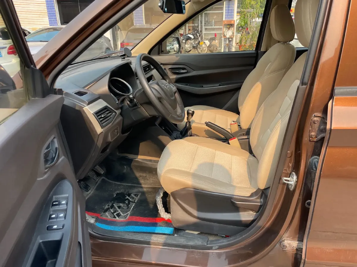 2018 WuLing HongGuang 1.5L 105HP L4 5MT,autocango,china used car exporter,china ev exporter,chinese used car exporter,chinese used ev exporter