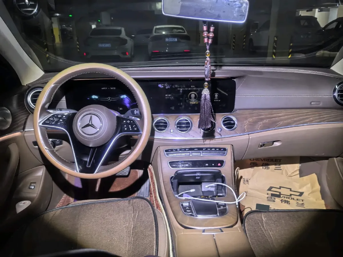 2021 Mercedes-Benz E Class 2.0T 258HP L4 9AT,autocango,china used car exporter,china ev exporter,chinese used car exporter,chinese used ev exporter