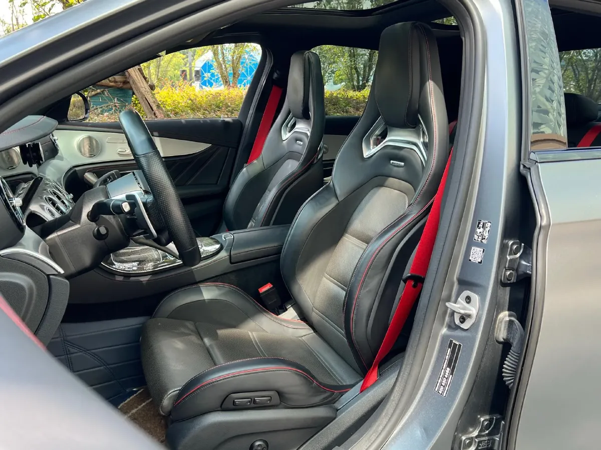 2022 Mercedes-Benz E AMG 3.0T 435HP L6 9AT,autocango,china used car exporter,china ev exporter,chinese used car exporter,chinese used ev exporter