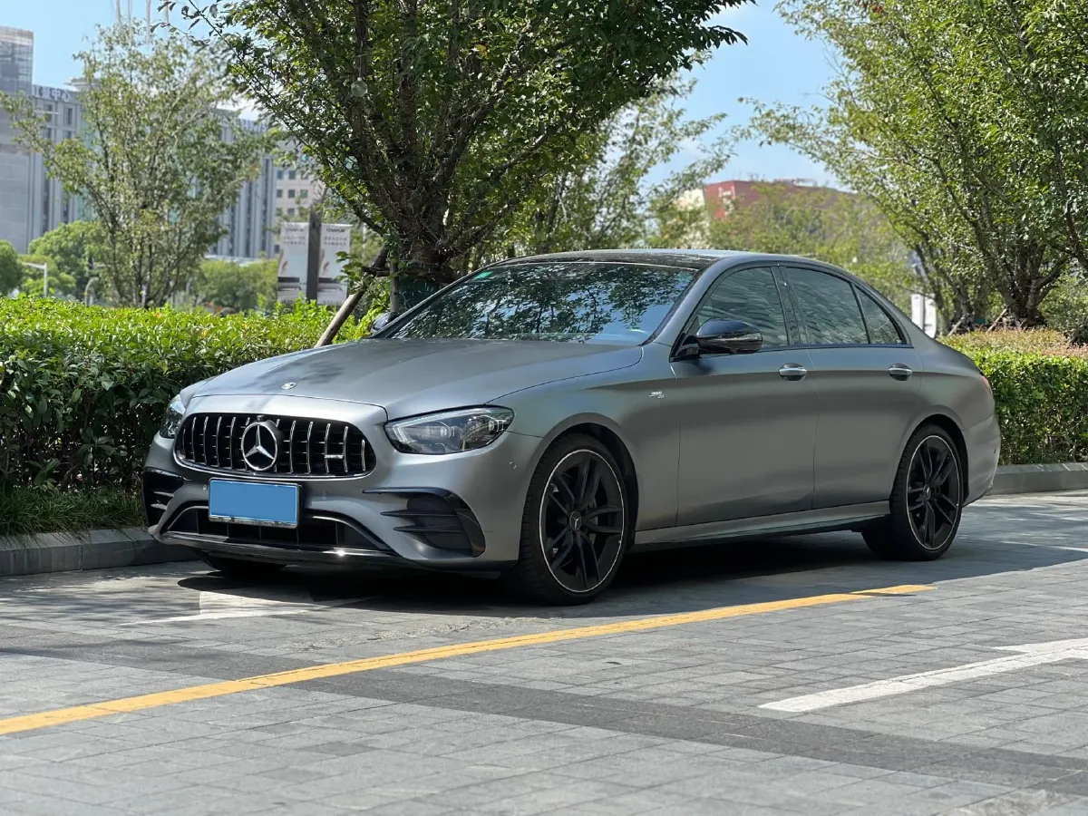 2022 Mercedes-Benz E AMG 3.0T 435HP L6 9AT,autocango,china used car exporter,china ev exporter,chinese used car exporter,chinese used ev exporter