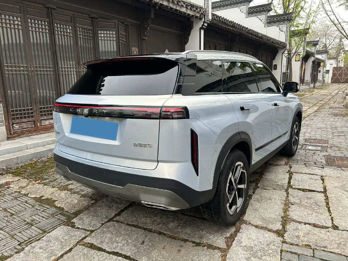 2023 Chery Exploration 06 1.6T 197HP L4 7DCT,autocango,china used car exporter,china ev exporter,chinese used car exporter,chinese used ev exporter