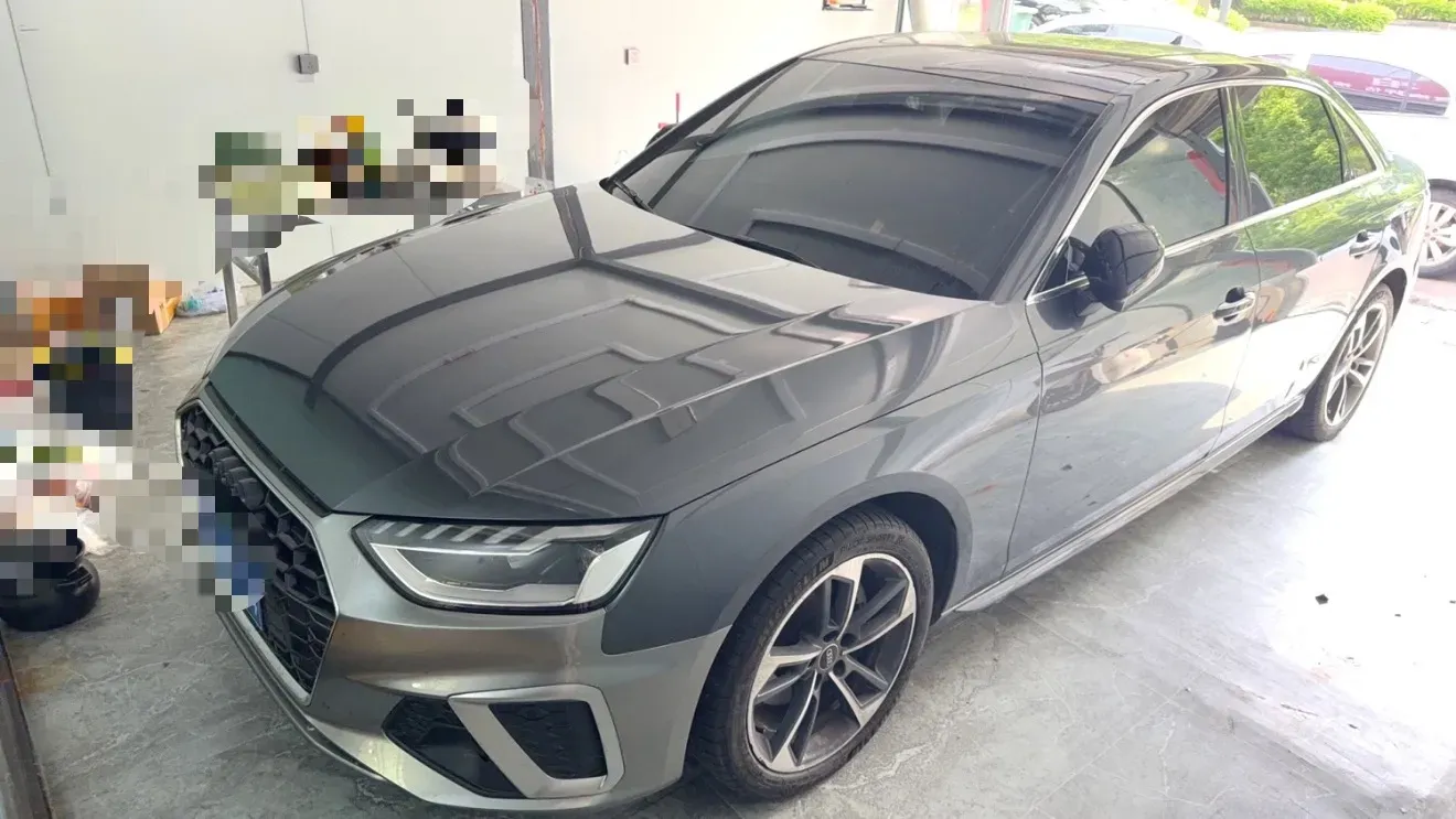 2024 Audi A4L 2.0T 190HP L4 7DCT,autocango,china used car exporter,china ev exporter,chinese used car exporter,chinese used ev exporter