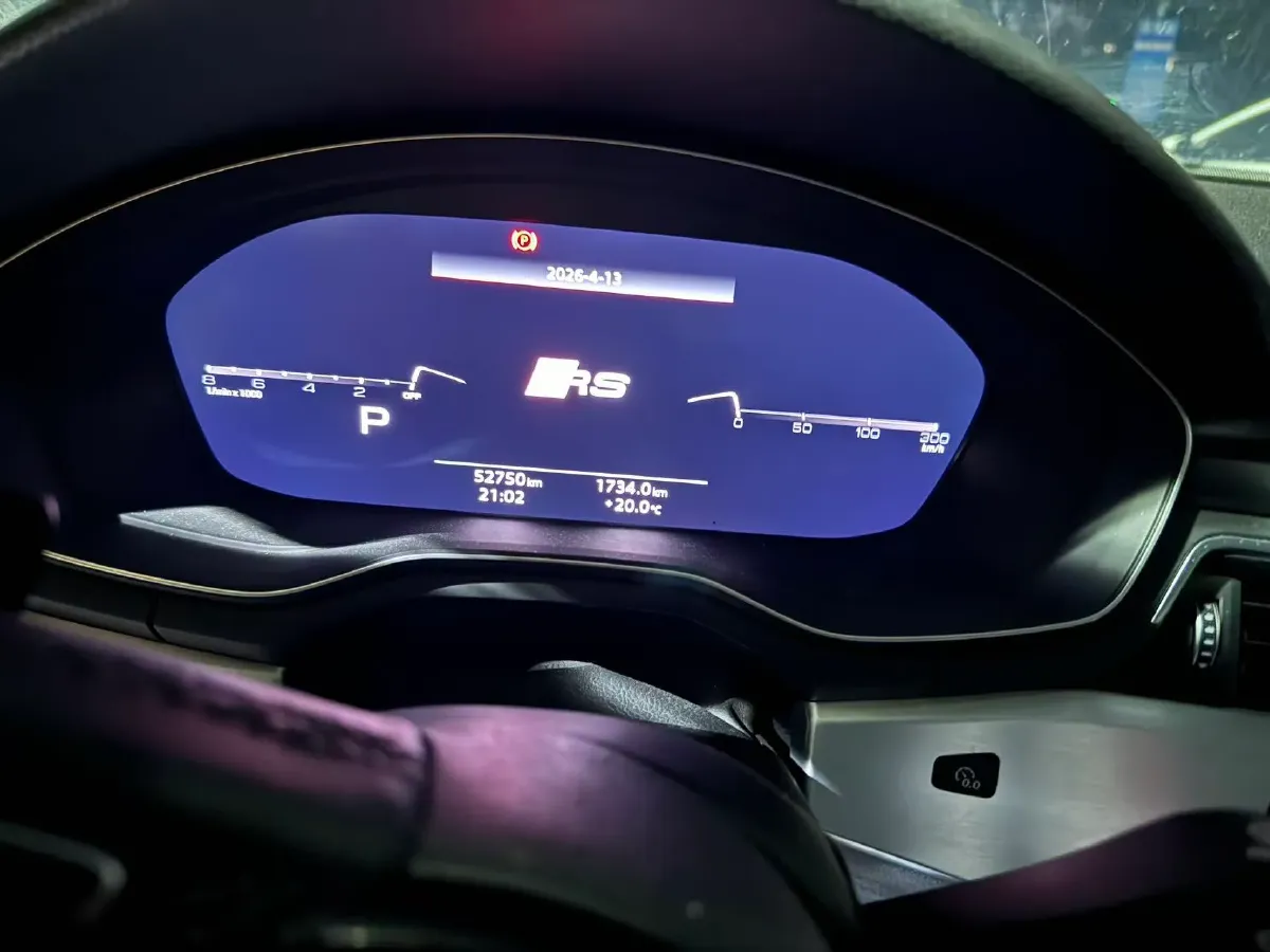 2024 Audi A4L 2.0T 190HP L4 7DCT,autocango,china used car exporter,china ev exporter,chinese used car exporter,chinese used ev exporter