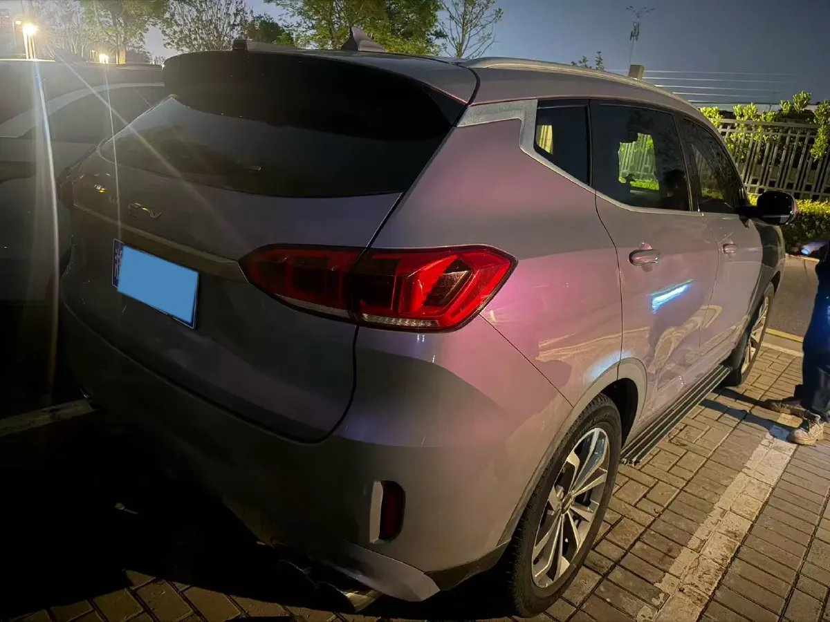 2020 WEY VV6 2.0T 227HP L4 7DCT,autocango,china used car exporter,china ev exporter,chinese used car exporter,chinese used ev exporter