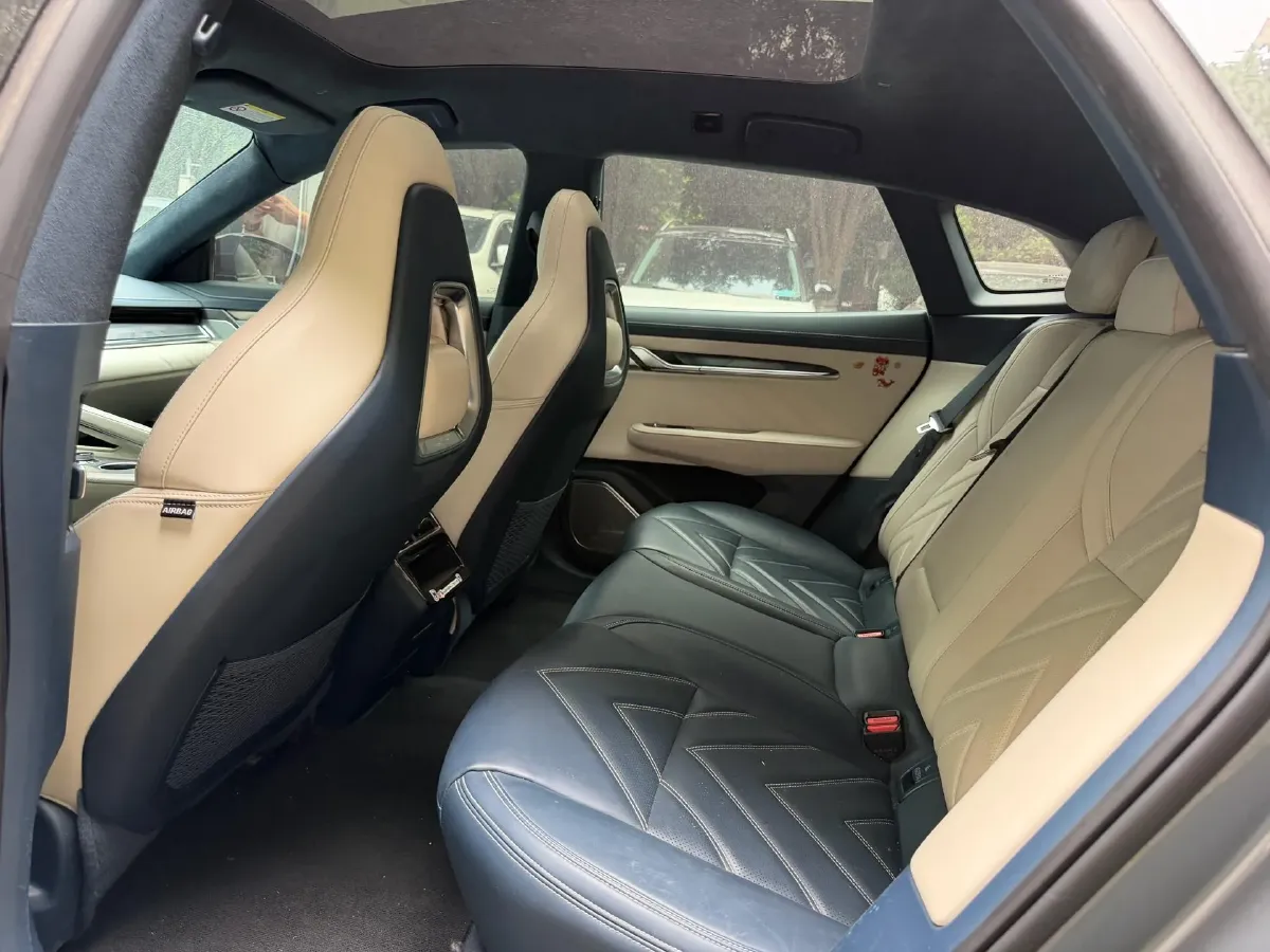 2021 Zeekr 001 BEV 100KWH,autocango,china used car exporter,china ev exporter,chinese used car exporter,chinese used ev exporter