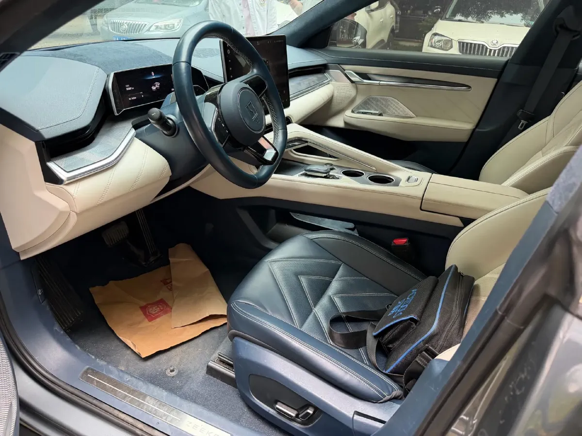 2021 Zeekr 001 BEV 100KWH,autocango,china used car exporter,china ev exporter,chinese used car exporter,chinese used ev exporter