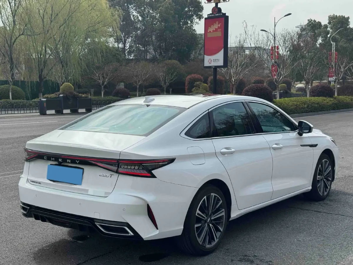 2022 Chery Arrizo 8 1.6T 197HP L4 7DCT,autocango,china used car exporter,china ev exporter,chinese used car exporter,chinese used ev exporter