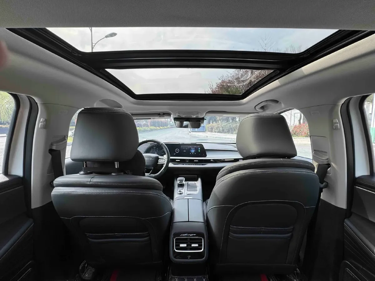 2022 Chery Arrizo 8 1.6T 197HP L4 7DCT,autocango,china used car exporter,china ev exporter,chinese used car exporter,chinese used ev exporter