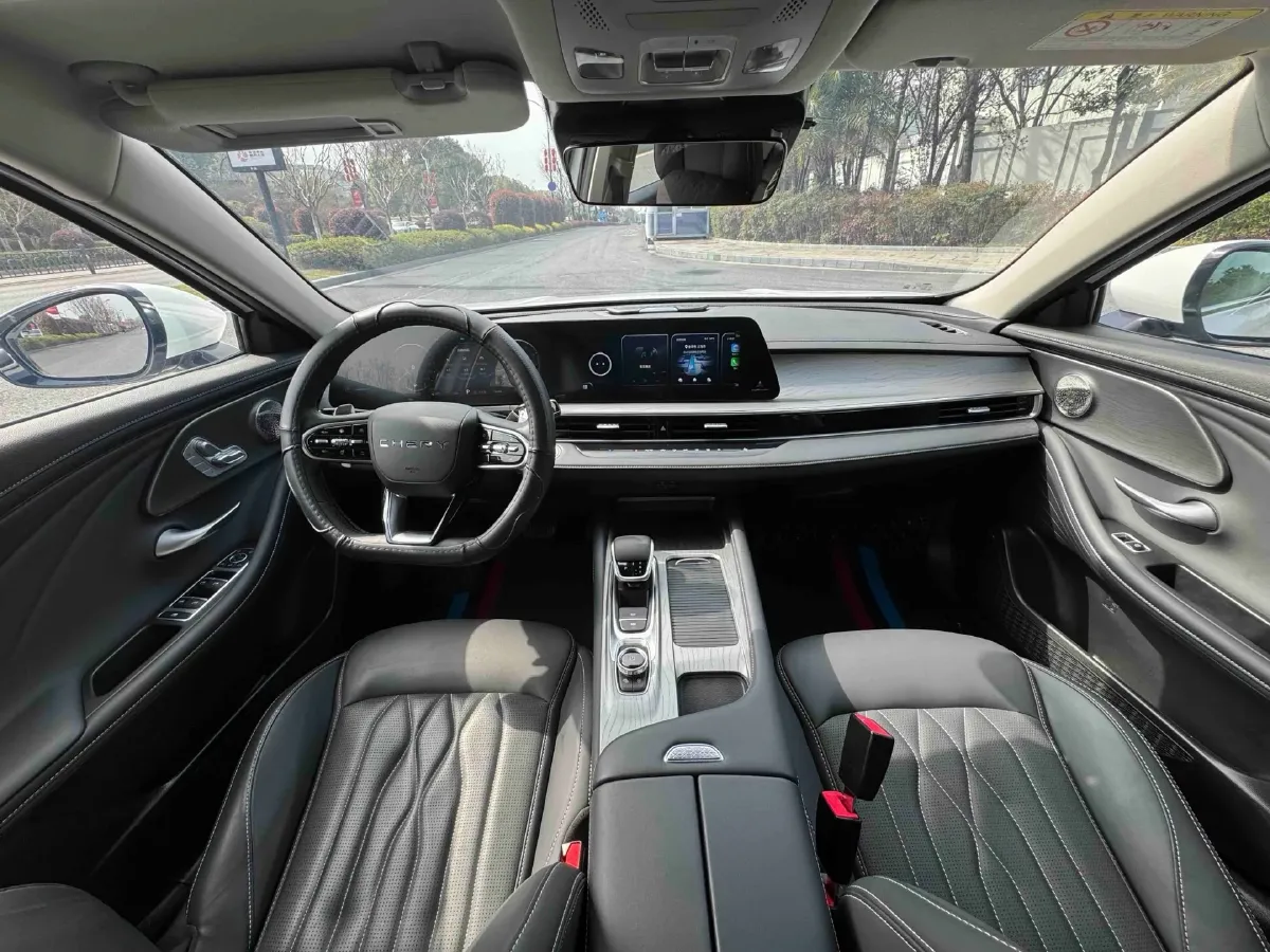 2022 Chery Arrizo 8 1.6T 197HP L4 7DCT,autocango,china used car exporter,china ev exporter,chinese used car exporter,chinese used ev exporter