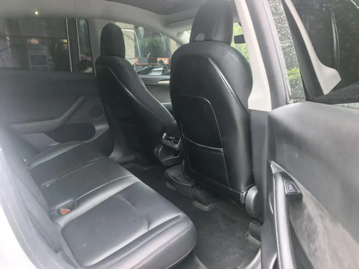 2021 Tesla Model Y BEV 60KWH,autocango,china used car exporter,china ev exporter,chinese used car exporter,chinese used ev exporter