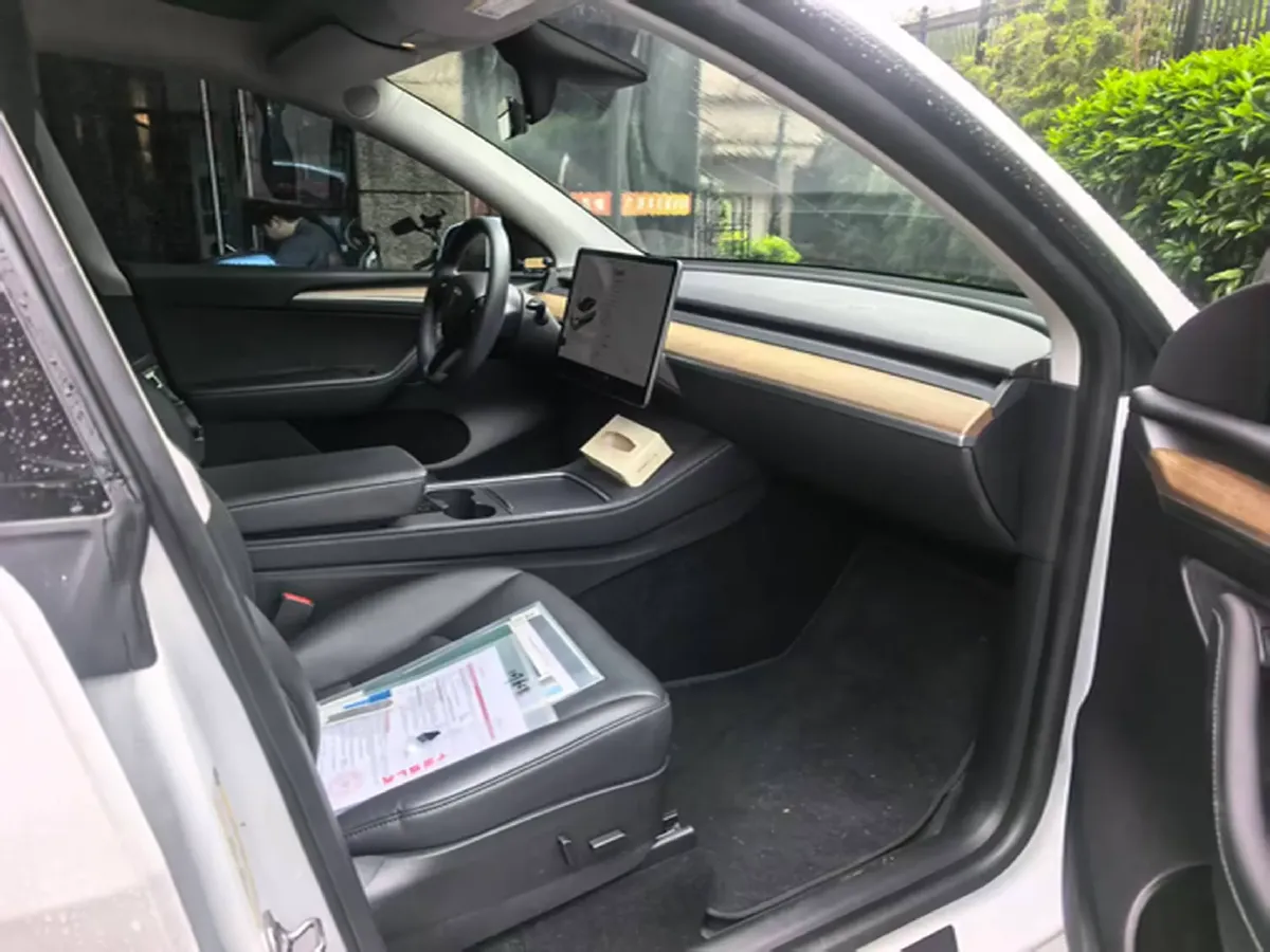 2021 Tesla Model Y BEV 60KWH,autocango,china used car exporter,china ev exporter,chinese used car exporter,chinese used ev exporter