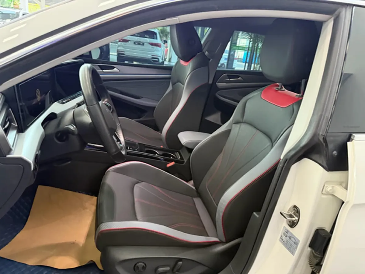 2018 Volkswagen Lamando 1.8T 180HP L4 7DCT,autocango,china used car exporter,china ev exporter,chinese used car exporter,chinese used ev exporter