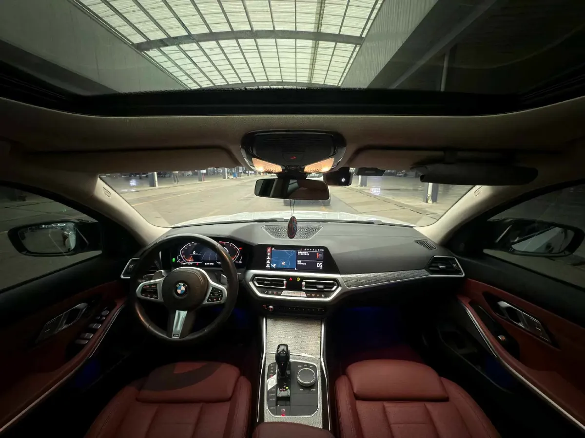 2021 BMW 3 Series 2.0T 184HP L4 8AT,autocango,china used car exporter,china ev exporter,chinese used car exporter,chinese used ev exporter