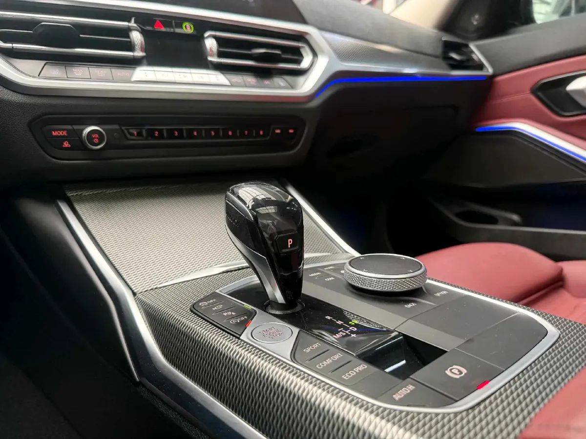 2021 BMW 3 Series 2.0T 184HP L4 8AT,autocango,china used car exporter,china ev exporter,chinese used car exporter,chinese used ev exporter