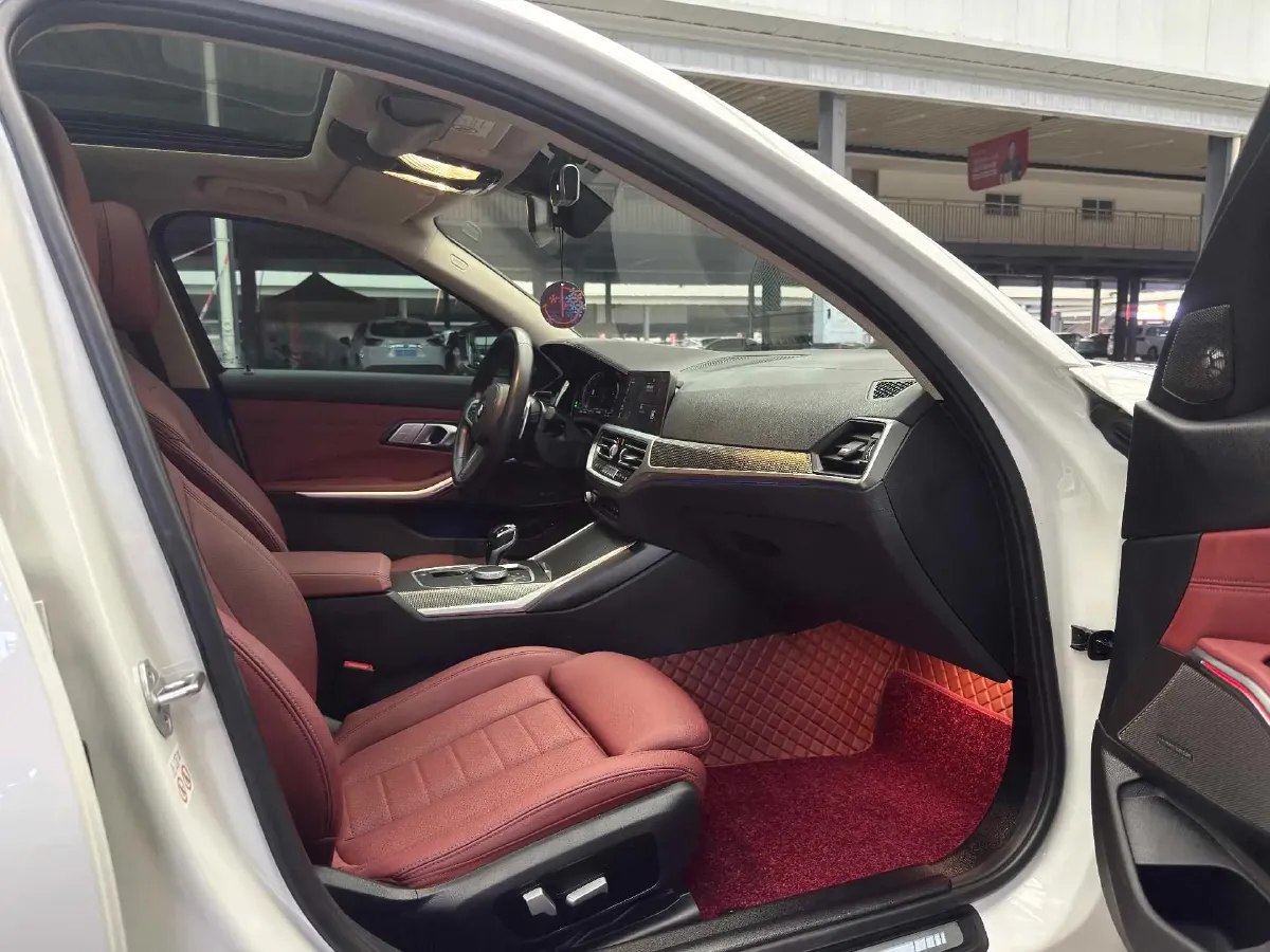 2021 BMW 3 Series 2.0T 184HP L4 8AT,autocango,china used car exporter,china ev exporter,chinese used car exporter,chinese used ev exporter