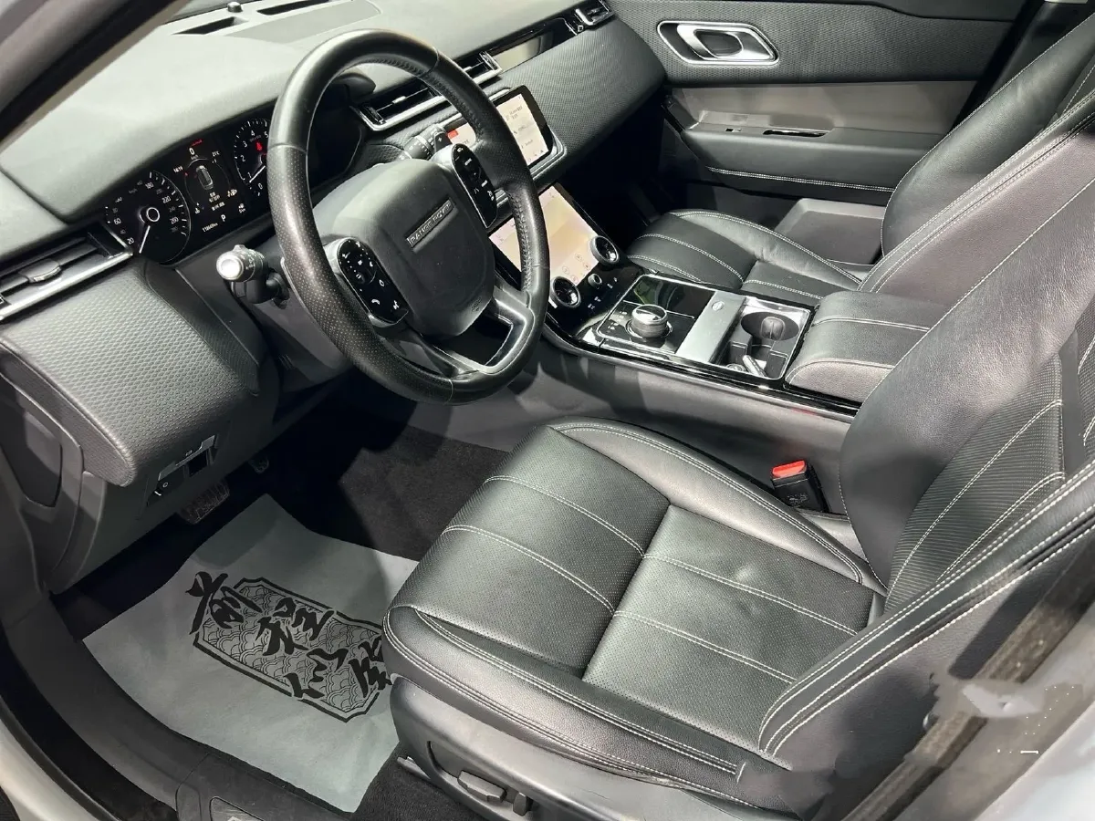 2018 Land Rover Range Rover Velar 2.0T 250HP L4 8AT,autocango,china used car exporter,china ev exporter,chinese used car exporter,chinese used ev exporter