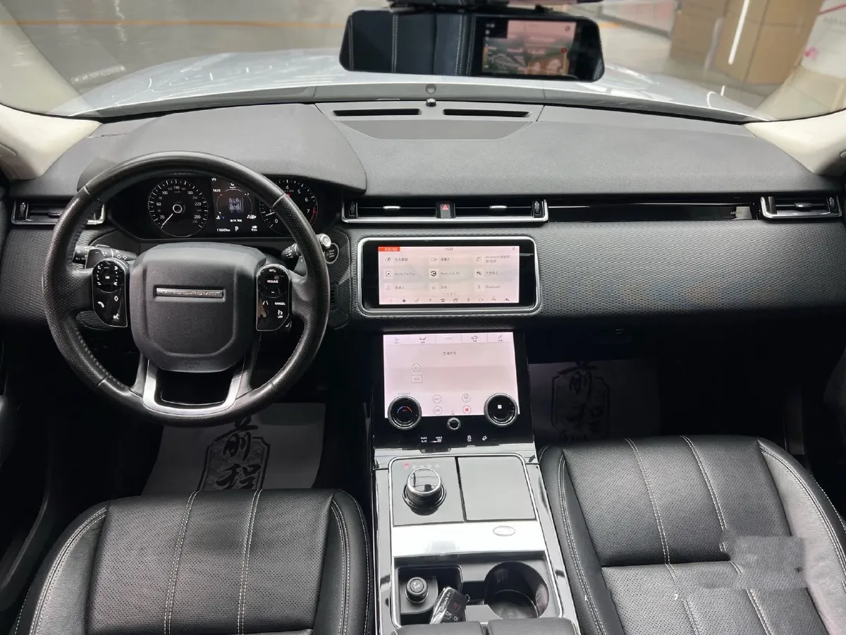 2018 Land Rover Range Rover Velar 2.0T 250HP L4 8AT,autocango,china used car exporter,china ev exporter,chinese used car exporter,chinese used ev exporter