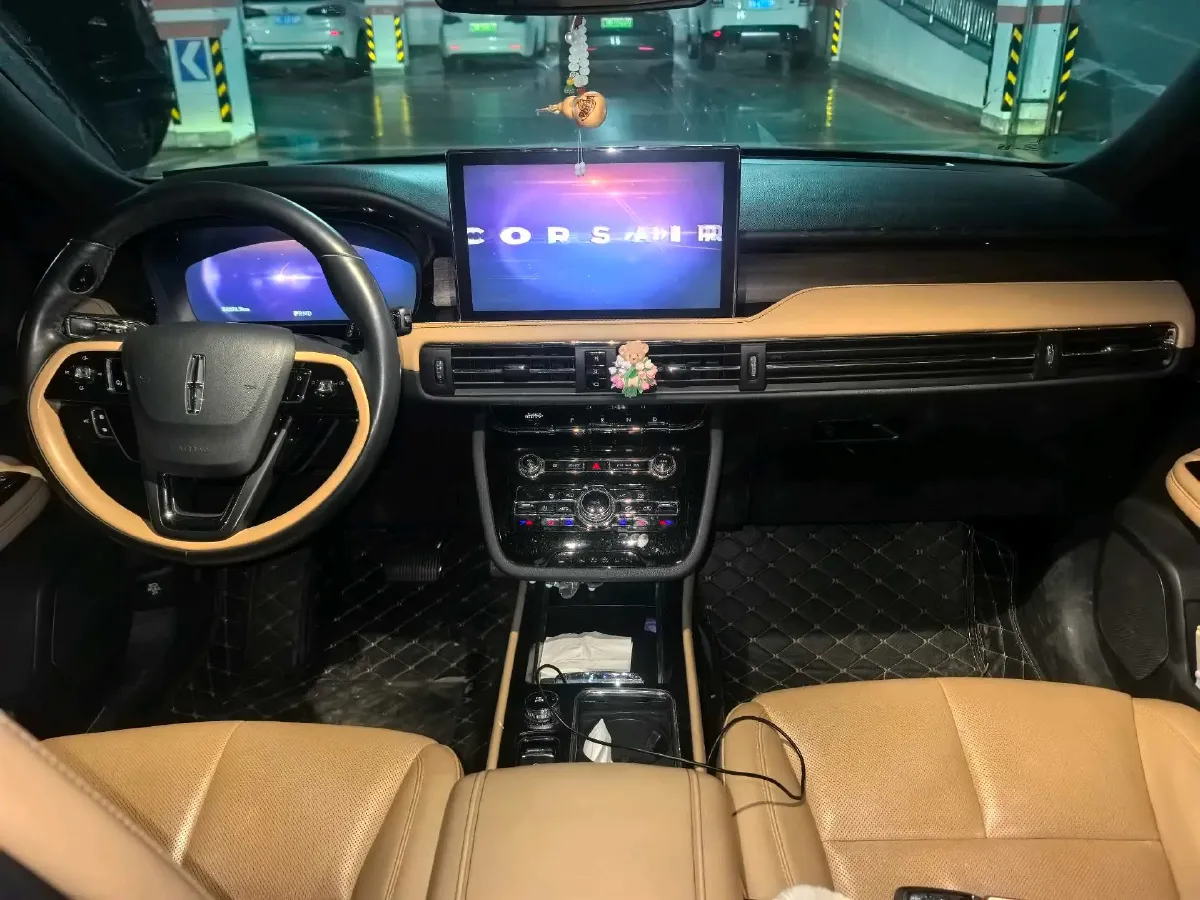 2022 Lincoln Corsair 2.0T 245HP L4 8AT,autocango,china used car exporter,china ev exporter,chinese used car exporter,chinese used ev exporter