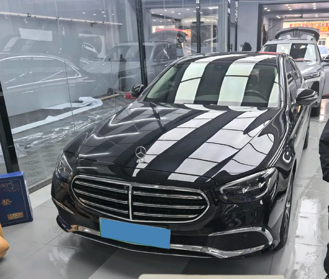 2023 Mercedes-Benz E Class 2.0T 211HP L4 9AT PHEV 25.4KWH,autocango,china used car exporter,china ev exporter,chinese used car exporter,chinese used ev exporter