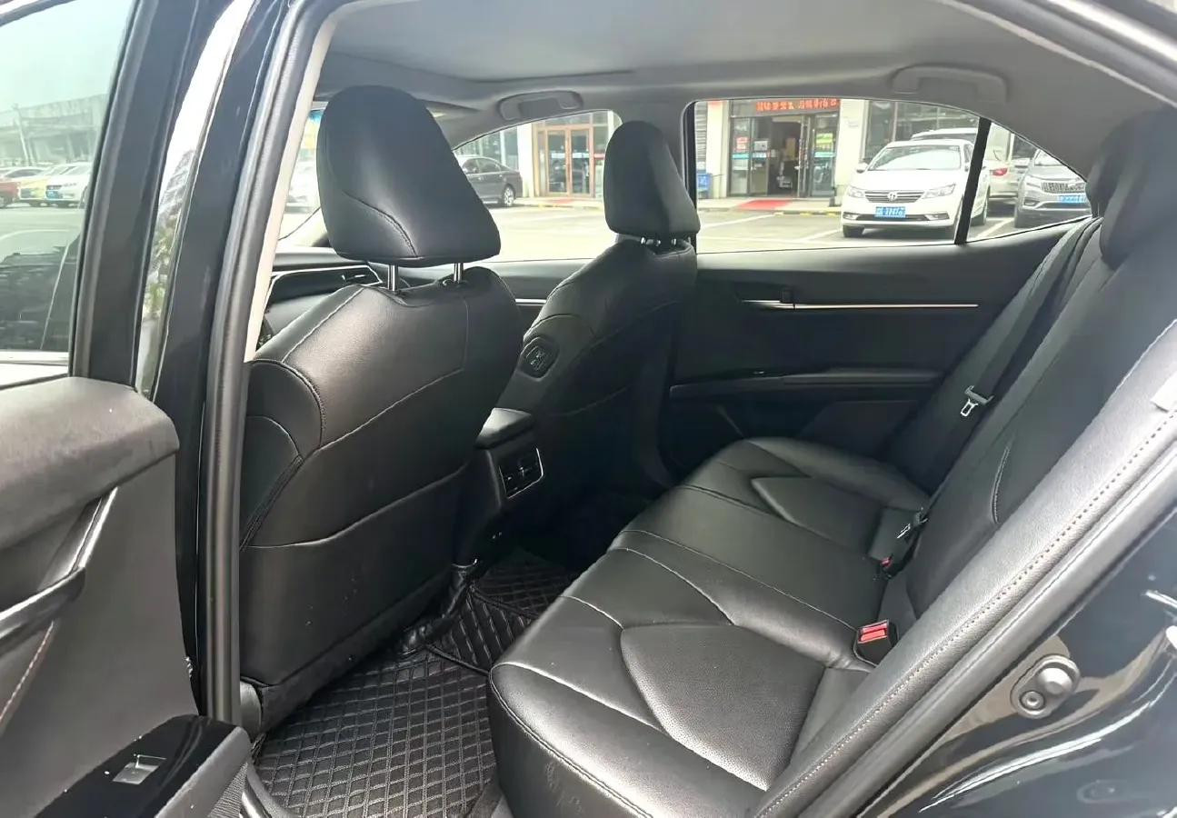 2021 Toyota Camry 2.0L 178HP L4 CVT,autocango,china used car exporter,china ev exporter,chinese used car exporter,chinese used ev exporter