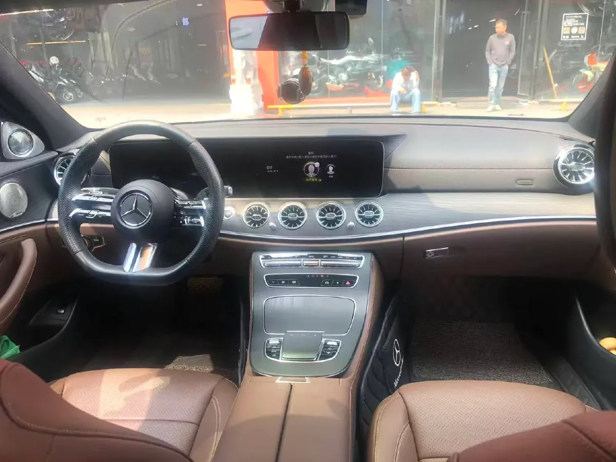2022 Mercedes-Benz E Class 2.0T 258HP L4 9AT,autocango,china used car exporter,china ev exporter,chinese used car exporter,chinese used ev exporter