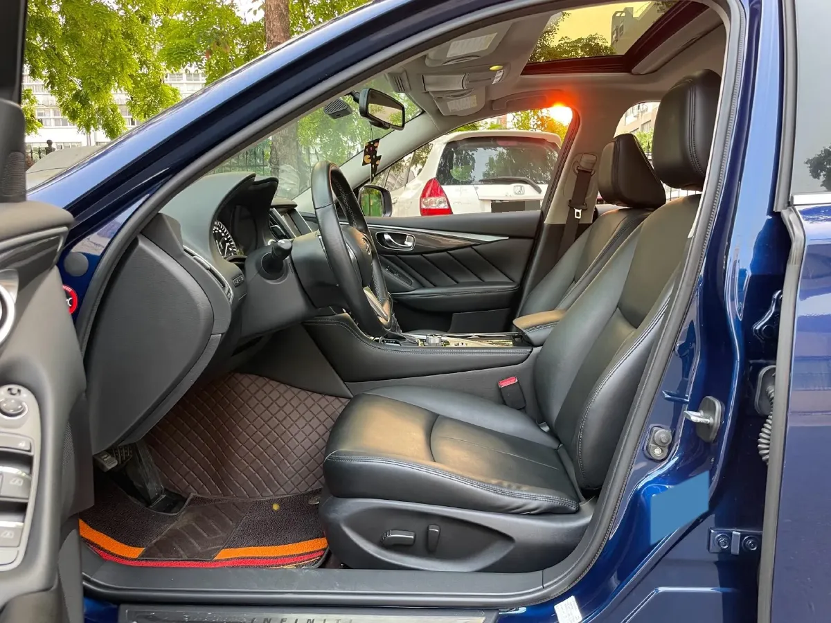 2018 MAXUS G10 2.0T 224HP L4 6AT,autocango,china used car exporter,china ev exporter,chinese used car exporter,chinese used ev exporter