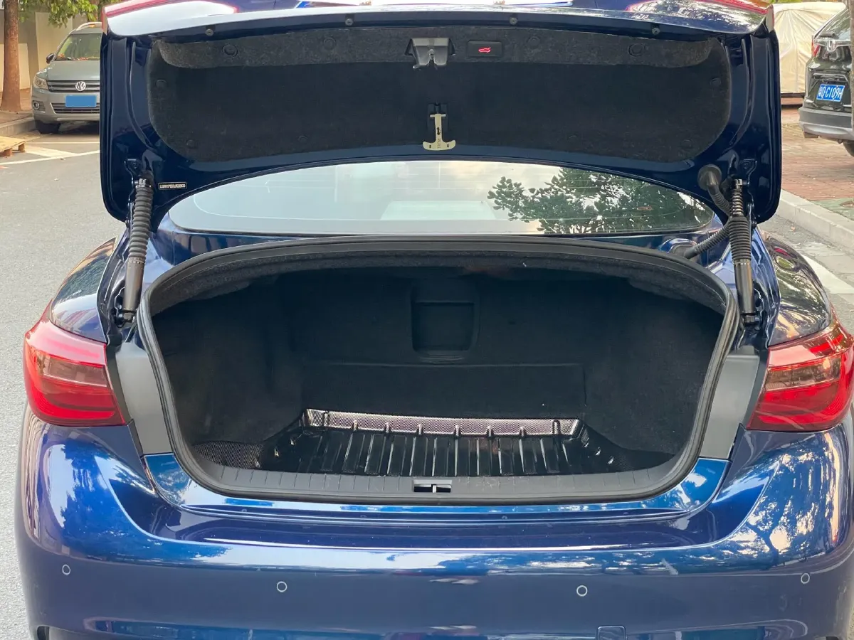 2018 MAXUS G10 2.0T 224HP L4 6AT,autocango,china used car exporter,china ev exporter,chinese used car exporter,chinese used ev exporter