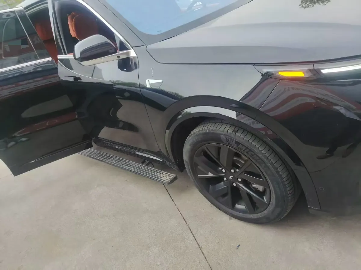 2023 Li L8 Range Extended 154HP REEV 40.9KWH,autocango,china used car exporter,china ev exporter,chinese used car exporter,chinese used ev exporter