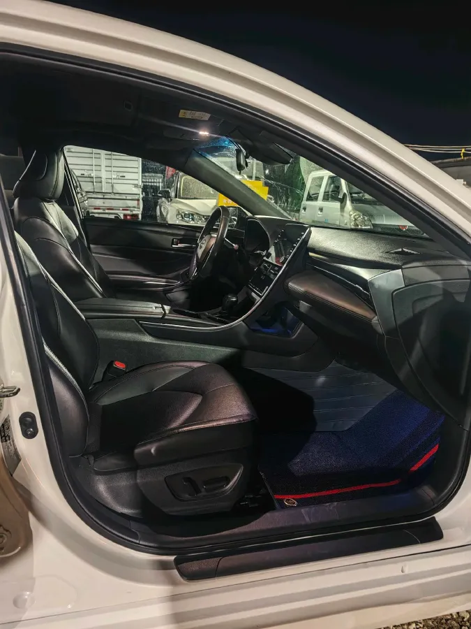 2019 Toyota Avalon 2.0L 178HP L4 CVT,autocango,china used car exporter,china ev exporter,chinese used car exporter,chinese used ev exporter