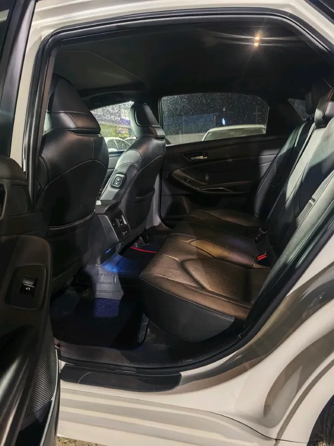 2019 Toyota Avalon 2.0L 178HP L4 CVT,autocango,china used car exporter,china ev exporter,chinese used car exporter,chinese used ev exporter