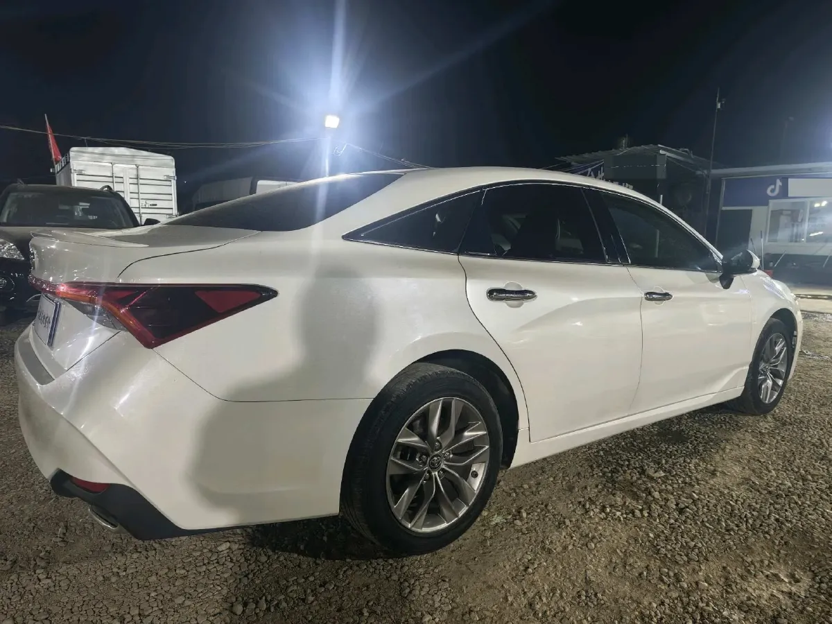 2019 Toyota Avalon 2.0L 178HP L4 CVT,autocango,china used car exporter,china ev exporter,chinese used car exporter,chinese used ev exporter