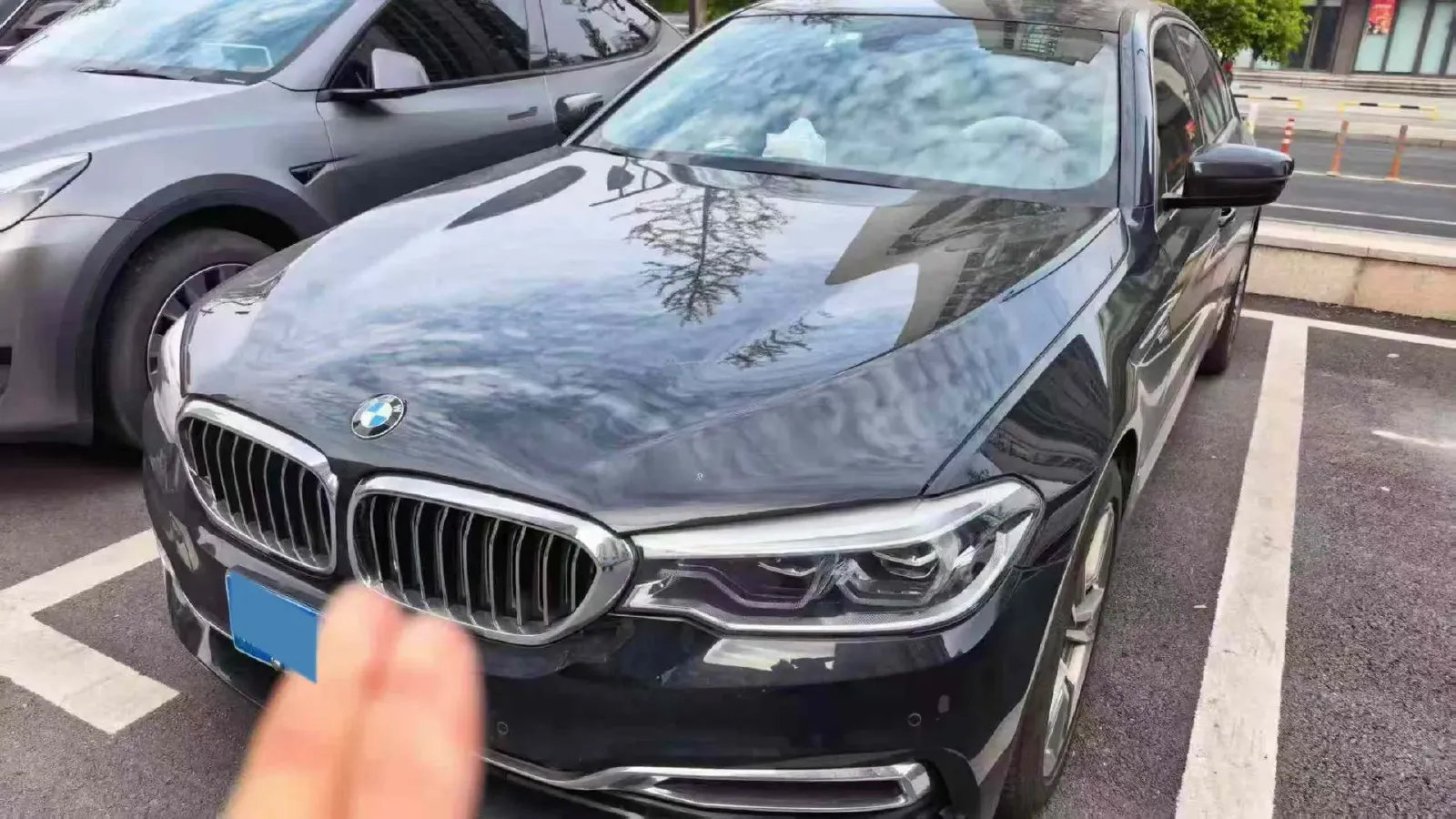 2020 BMW 5 Series 2.0T 252HP L4 8AT,autocango,china used car exporter,china ev exporter,chinese used car exporter,chinese used ev exporter