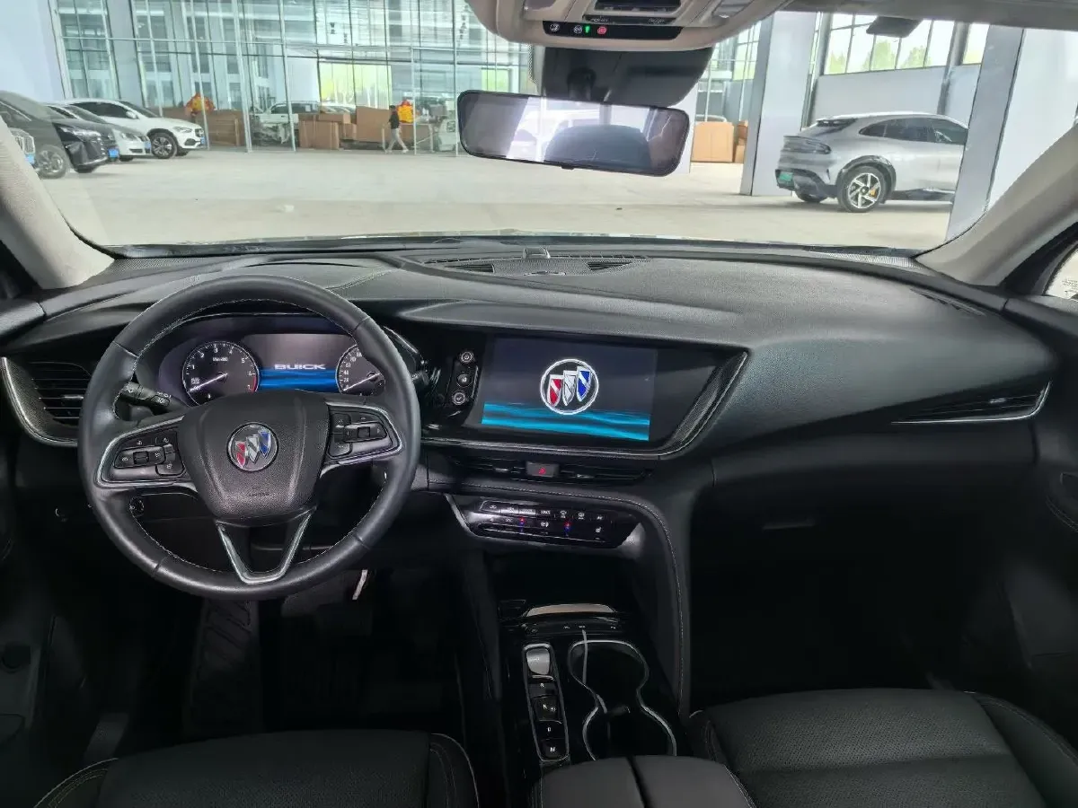 2022 Buick EnvisionPlus 2.0T 237HP L4 9AT,autocango,china used car exporter,china ev exporter,chinese used car exporter,chinese used ev exporter